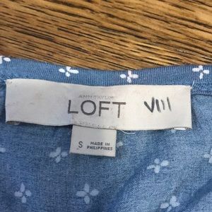 LOFT Tops - Flowy Blue LOFT Blouse LOFT Tops - Flowy Blue LOFT Blouse